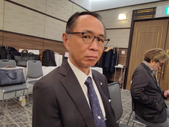 岡戸監査役