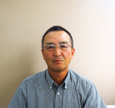 代表取締役　清水公一
