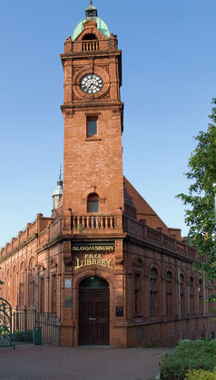 Bloomsbury Library - photo by Martin Hartland on Flickr - Attribution-NonCommercial-ShareAlike 2.0 Generic (CC BY-NC-SA 2.0)