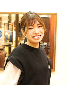 東山史歩(スタイリスト)