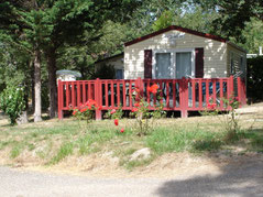 Mobilhome 1 chambre (Télévision et jolie vue étang)