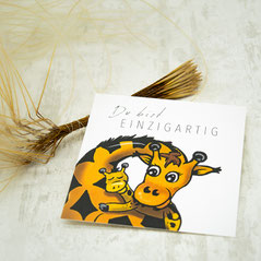 quadratische postkarte mit giraffe du bist einzigartig