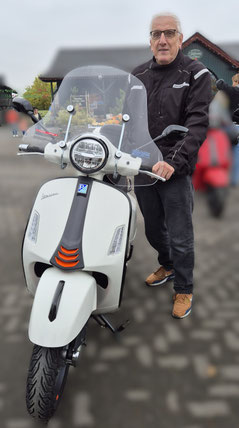 Norbert - Vespa GTS 125