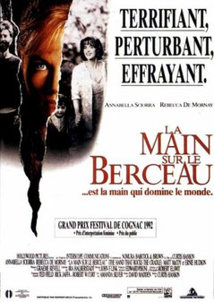 La Main Sur Le Berceau (1992)