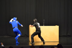ヨコハマンVS本気仮面