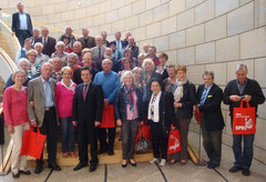 Gruppenbild mit Justizminister Thomas Kutschaty