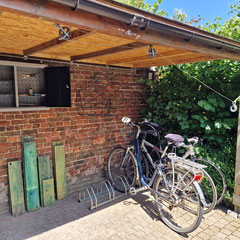 At La Buissière, there is a bicycle shelter and the possibility of recharging your electrical bike