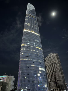 Blick von der Dachterrasse des Au Lac Charner