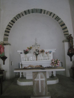 Murato San Giovanni maître autel - Statue de Saint Jean à gauche