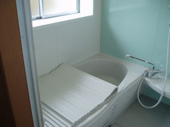 工事後　ＩＮＡＸのラバスを設置、浴室暖房機付なので浴室内がポッカポカになりました。