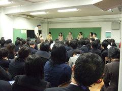 「裁判員劇」にて中学校授業参加