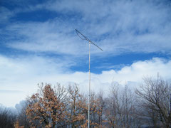 Antenna direzione 330° si nota il muro di nuvole.
