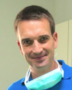 Tierarzt Sven Hoppe (Praxisinhaber)