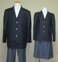 半田特別支援学校　制服