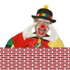 Clown KlaRo auf Mauer