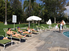 Nach harten Einheiten- etwas relaxing am Pool