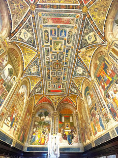 シエナ大聖堂ピッコローミニ図書館