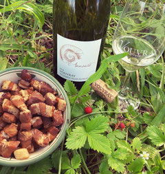 Loire-Valley-gastronomy-local-specialties-food-rillons-pork-meat-charcuterie-wine-tours-wine-tastings