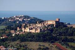 Borgo Fortificato e Rocca di Gradara