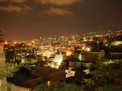 Amman by Night © Wikimedia Commons