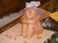 Gargoyle in Arbeit, noch fehlen Flügel Ohren und Füsse.