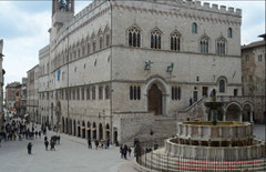 Perugia, Fontana Maggiore, Palazzo dei Priori