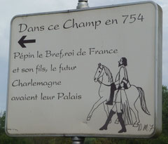 Pancarte à l'entrée de Ponthion (D60) / Sign on the way to Ponthion (D60 road)