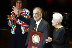 Festival Lumière à Lyon avec Martin Sorsese  en invité d'Honneur , ici avec  Salma Hayek,  qui lui  a remis le  Prix Lumière © Anik COUBLE