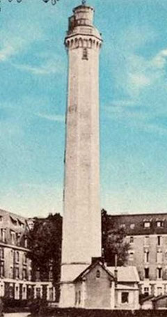 La tour Sud : 1er phare à éclipse du Touquet en 1900