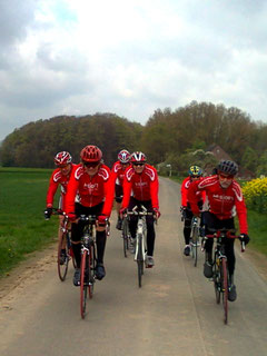 Steffen, Wilhelm, Roland, Ralf, Jürgen und Udo (Gordon und Rolf fehlen auf dem Foto)