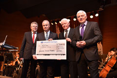 Bei der Übergabe des Schecks an die Johannes Diakonie (v.li.) Dieter Wohlschlegel, Klaus Nussbaum, Jörg Huber und Hans Heribert Blättgen