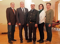 Glücksbringer für Bgm. Dr. Reinhard Resch. Foto: Stadt Krems