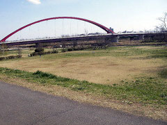 多摩川　多摩大橋上流左岸　自由広場