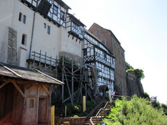 Wartburg, Ringmauern und Wehrgänge