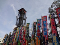 両国国技館 櫓と力士幟
