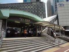ゆりかもめ 新橋駅