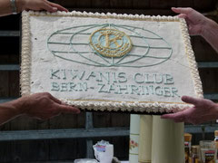 Bild von der Kiwanis Club Meringue zum Dessert