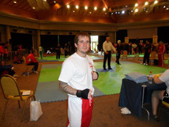 Richie Wooton preparing to fight
