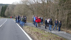 Teilnehmer der EFC-Winterwanderung am 17.01.2015 bei einem Zwischenstopp
