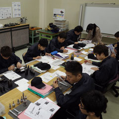 教育　研修　充実　勉強会　英会話　資格取得　表彰　MSTコーポレーション　採用