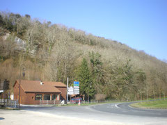 Le Téoulet (vue depuis le pont des Eyzies, direction Périgueux)