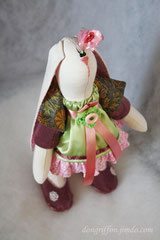 <img src="http://kukla-doll.jimdo.com/" alt="Текстильная игрушка заяц">