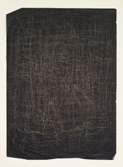 o.T. 5, 2025, 36*25 cm, zeichnung auf graphitpapier, gefaltet