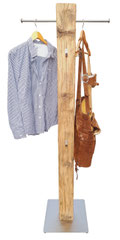 Garderobe Altholz mit Edelstahlsockel und Kleiderstange aus Edelstahl