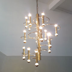 Gaetano Sciolari Long Spiral Chandelier for Boulanger, Belgium, 1970s PN.Modern pnmodern.com