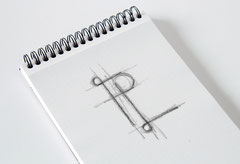 Sketch, así inicia el proceso para la creación del logotipo.