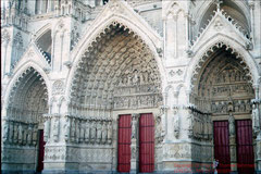 Kathedrale von Amiens, Westportale tagsüber