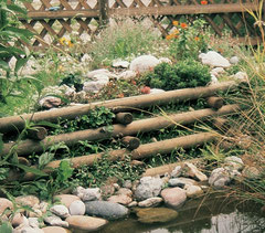 Palisaden Gartengestaltung Teich
