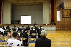 鎌倉芳太郎顕彰碑建立記念講演会－氷上小学校－