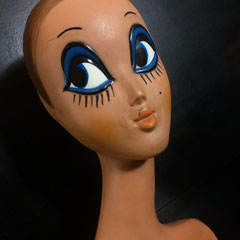 Icône vintage - Tête à chapeaux 70's Twiggy (ph. 2) - objet seventies